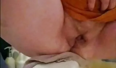 دورگه آموزش دوست دختر خود را, سوپر کس خارجی بز بزرگسالان.