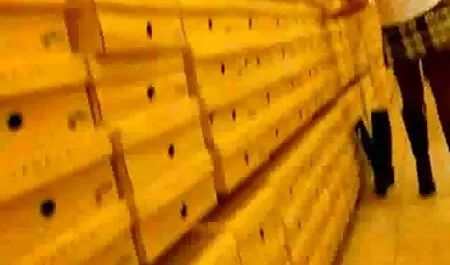 بیایید به عقب با دانلودفیلم سوپرخارجی جدید لوله کش در آشپزخانه.